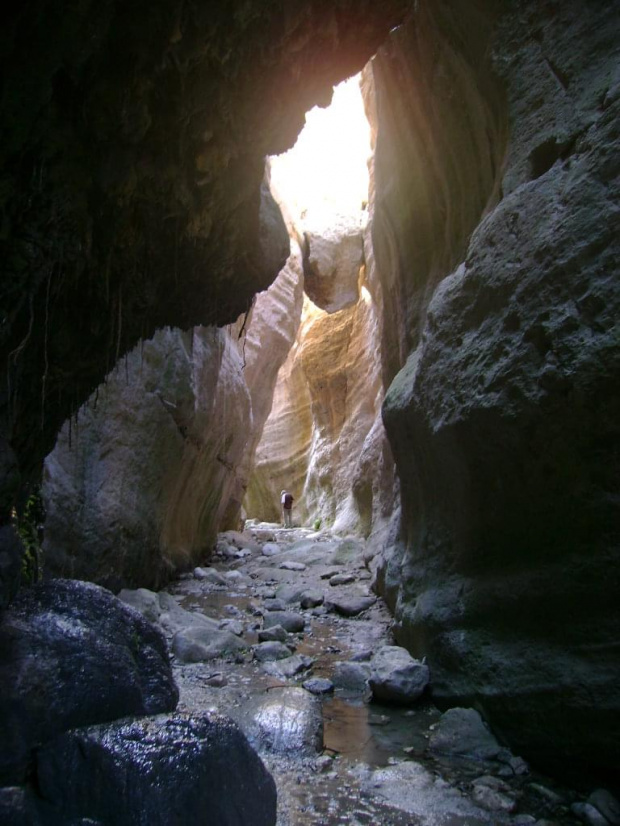 Cypr, Avakas Gorge #Cypr #wawoz #skala #kamien #swiatlo #wiosna2008 #woda #strumien