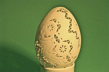 Ażurki na wydmuszkach jaj gęsich wycinane za pomocą diamentowych frezów dentystycznych #ażurki #AżuroweJaja #AżuroweWydmuszki #PisankiAżurowe