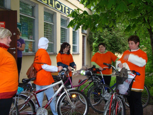 7 maja 2012 bibliotekarze z terenu Powiatu Ryckiego uczestniczyli w rajdzie Odjazdowy Bibliotekarz, którego lokalnym organizatorem była MGBP w Rykach #Ryki #OdjazdowyBibliotekarz