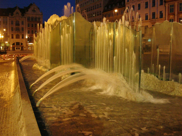 Wrocław-fontanna w Rynku.
