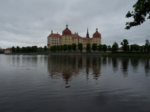 Pałac Moritzburg w wiosenną niepogodę ;) #drezno #moritzburg #niemcy #wiosna