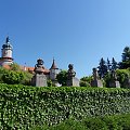 Zamek w Nowym Meste n. Metują i karzełki Sporcka ;) #Czechy #park #zamek