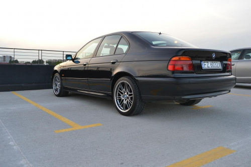 e39 523i