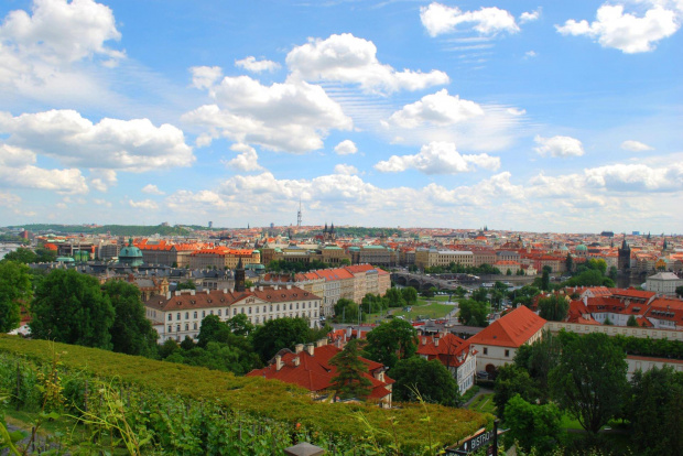 PRAGA NAJWĘŻSZA ULICA ŚWIATA?