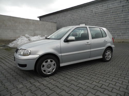 POlO 1.4 16V 75KM klimatyzacja