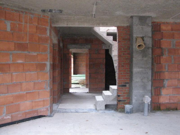 2007 - widok z salonu na korytarz