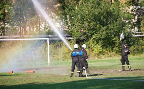 Strażacka tęcza :) #straż #tęcza #woda #Zawody