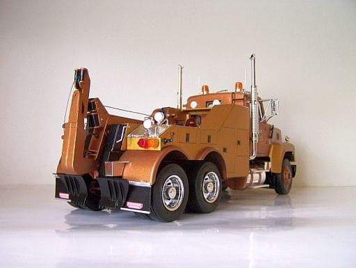 Ford LTL 9000 Wrecker