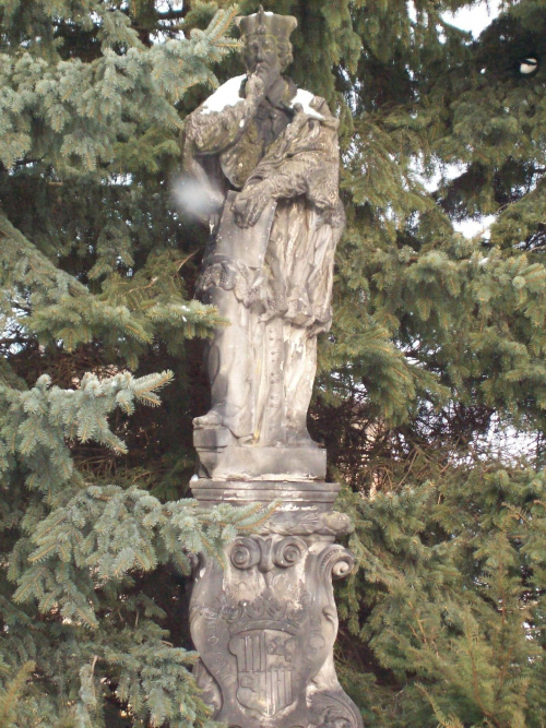 Jelenia Góra,Cieplice,św.Jan Nepomucen. #JeleniaGóra #rzeźba #cieplice #zima
