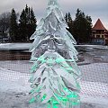 Jedna z rzeźb lodowych-"Śniegolepy"2011-Szklarska Poręba. #SzklarskaPoręba #zima #śniegolepy #rzeźba #lód