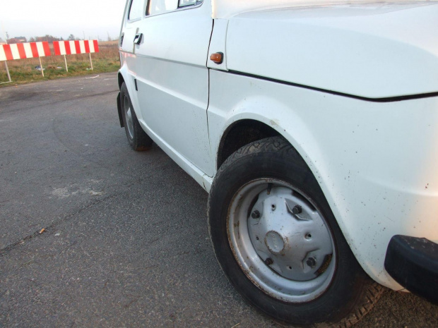 POLSKI FIAT 126p rocznik 1976
Stargard 29.12.08