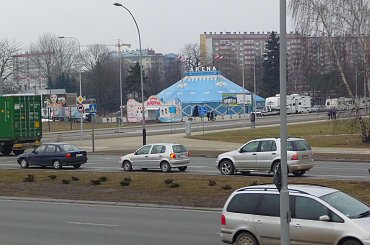 Cyrk Arena-sezon 2011 Rzeszów #cyrk #arena #sezon #cyrkowy #sezoncyrkowy #portalcyrkowy #portal #kmc #klub #miłośników #cyrku #rzeszów #marzeccyrk #arenacyrkowa