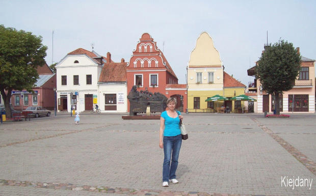 34- tysięczne Kiejdany jedno z najpiękniejszych miast Litwy.
To także wielki pomnik potęgi jednego z największych rodów w dziejach naszej części kontynentu-Radziwiłłów