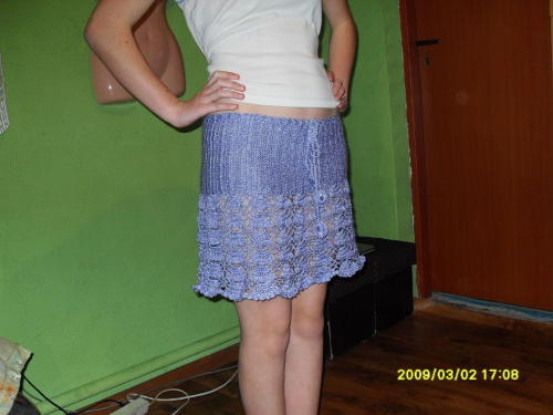 Spódniczka dla mojej córci #rękodzieło #odzież #SpódnicaSzydełkowa #kalinka #szydełkiem