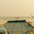 Kambodża - na łódce na jeziorze Tonle Sap #Kambodża #TonleSap #łódka