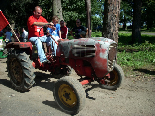 festiwal starych traktorów #traktor #SilnikStacjonarny #MaszynaRolnicza