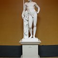 posąg--Adonis-postać z mitologii greckiej-ulubieniec Afrodyty